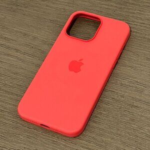 Apple Silicone Case 15 pro max Coral